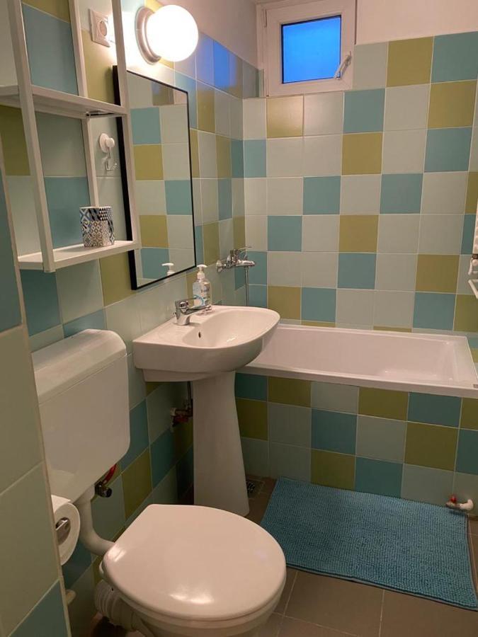 La Momo Apartman Lupény Kültér fotó